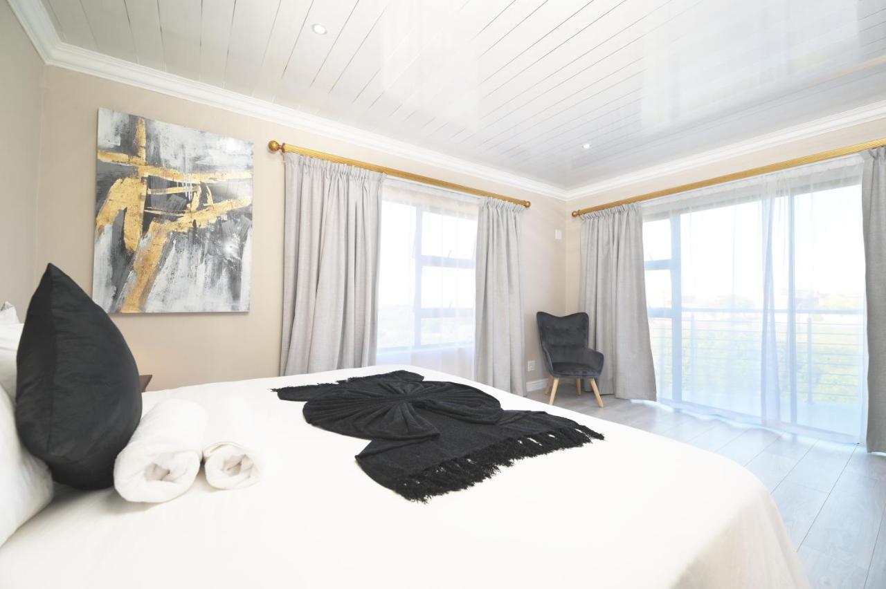 King Guest Lodge Порт-Элизабет Экстерьер фото