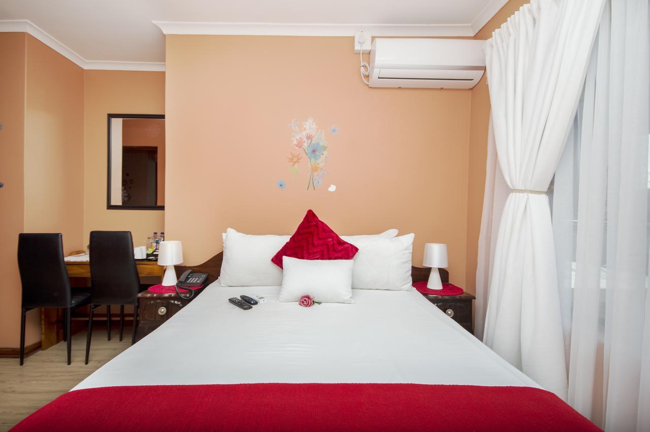 King Guest Lodge Порт-Элизабет Экстерьер фото