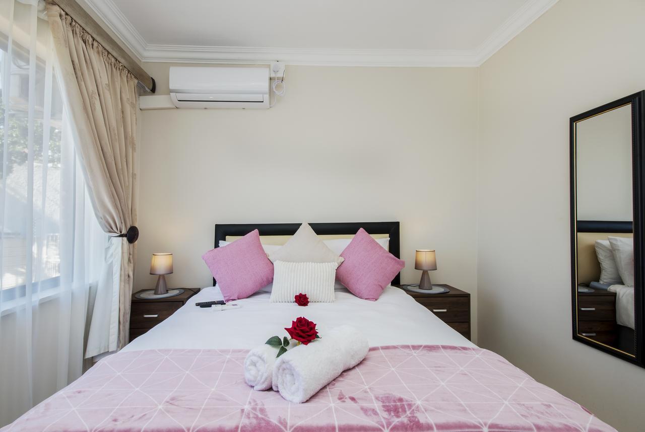 King Guest Lodge Порт-Элизабет Экстерьер фото